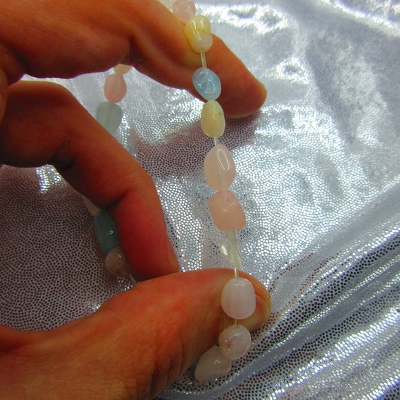 Aquamarine & Morganite Nuggets 7" Stretchy Gemstone Bracelet - Picture 3 of 3